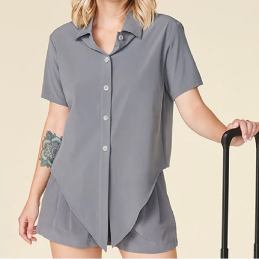 Wayre Tie Front Button-Up Crop